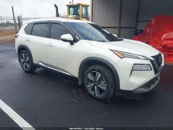 5N1AT3CA8MC793257 2021 NISSAN ROGUE - Image 1