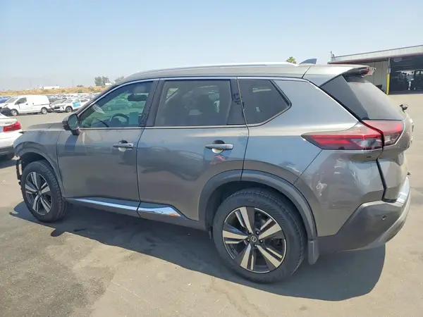 5N1AT3CA8MC827049 2021 NISSAN ROGUE - Image 2