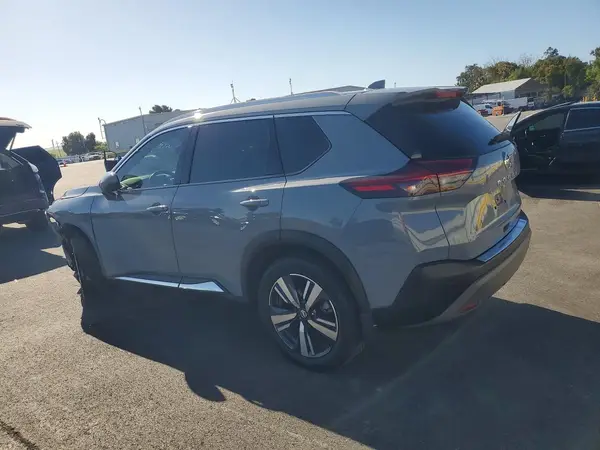 5N1AT3CA9MC819395 2021 NISSAN ROGUE - Image 2