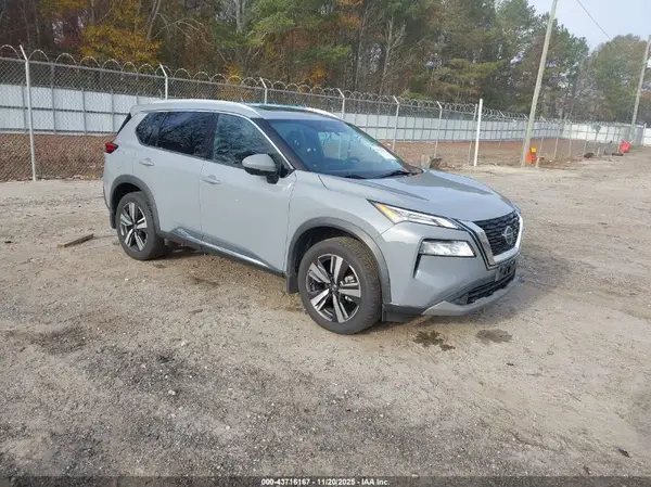 5N1AT3CAXMC835962 2021 NISSAN ROGUE - Image 1