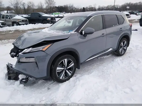 5N1AT3CB0MC690357 2021 NISSAN ROGUE - Image 2