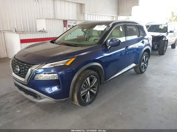 5N1AT3CB0MC697471 2021 NISSAN ROGUE - Image 2