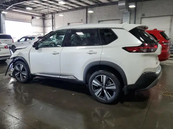 5N1AT3CB1MC673941 2021 NISSAN ROGUE - Image 2