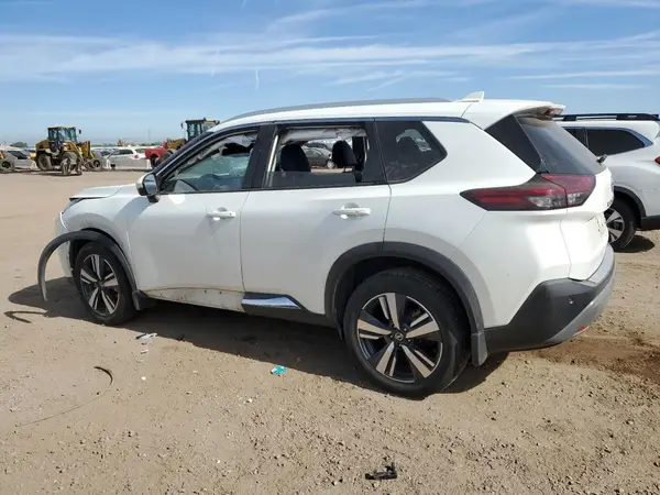 5N1AT3CB1MC692893 2021 NISSAN ROGUE - Image 2