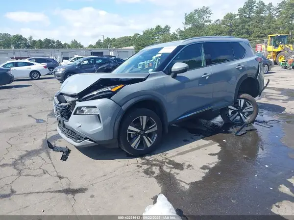 5N1AT3CB1MC699861 2021 NISSAN ROGUE - Image 2