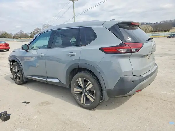 5N1AT3CB1MC742031 2021 NISSAN ROGUE - Image 2