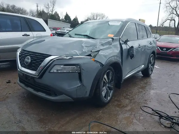 5N1AT3CB1MC762120 2021 NISSAN ROGUE - Image 2