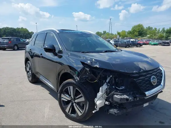 5N1AT3CB2MC760229 2021 NISSAN ROGUE - Image 1