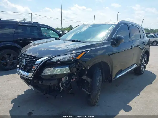 5N1AT3CB2MC760229 2021 NISSAN ROGUE - Image 2