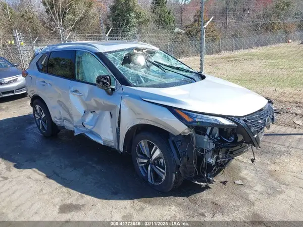 5N1AT3CB2MC793487 2021 NISSAN ROGUE - Image 1