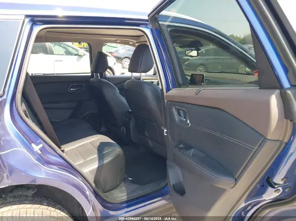 5N1AT3CB3MC724808 2021 NISSAN ROGUE - Image 8