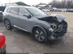 5N1AT3CB3MC774348 2021 NISSAN ROGUE