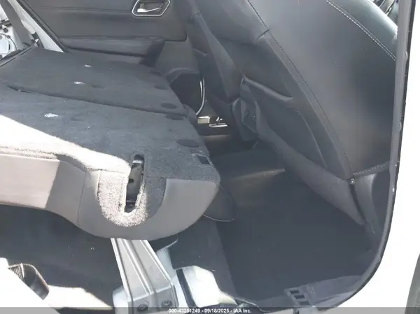 5N1AT3CB4MC746798 2021 NISSAN ROGUE - Image 8