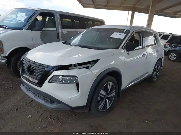 5N1AT3CB4MC791711 2021 NISSAN ROGUE - Image 2