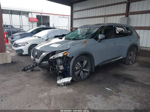 5N1AT3CB4MC795922 2021 NISSAN ROGUE - Image 2