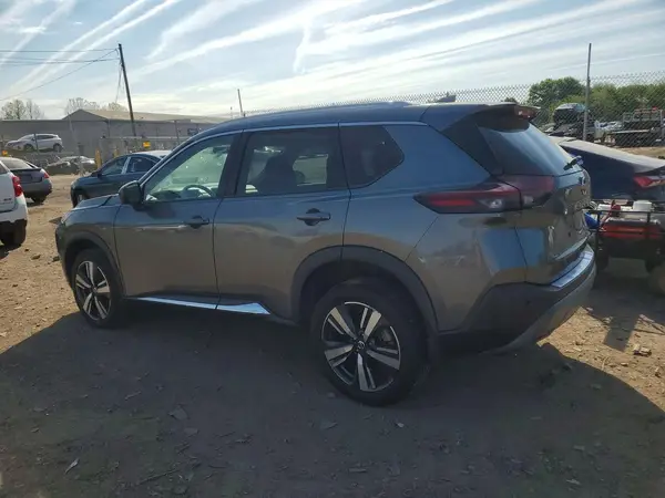5N1AT3CB5MC700915 2021 NISSAN ROGUE - Image 2