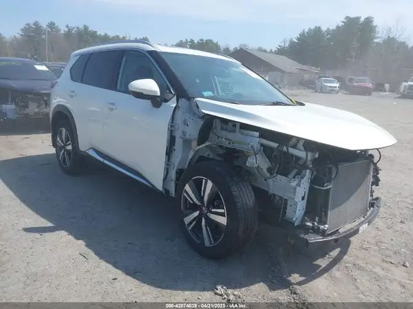 5N1AT3CB5MC766767 2021 NISSAN ROGUE - Image 1