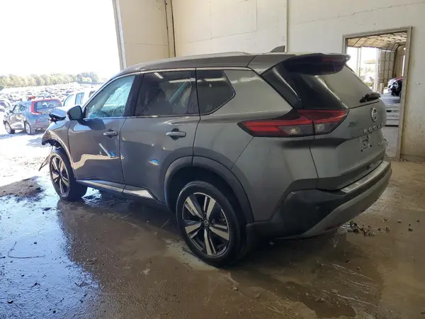 5N1AT3CB5MC821363 2021 NISSAN ROGUE - Image 2