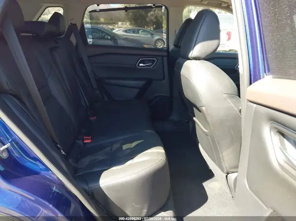 5N1AT3CB6MC670369 2021 NISSAN ROGUE - Image 8