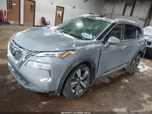 5N1AT3CB6MC737584 2021 NISSAN ROGUE - Image 2