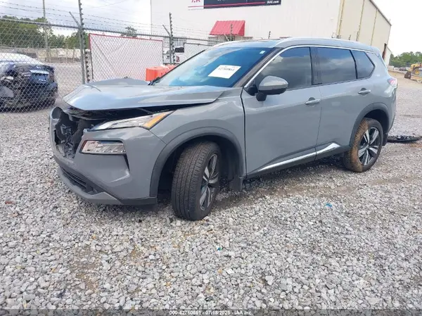 5N1AT3CB6MC818357 2021 NISSAN ROGUE - Image 2