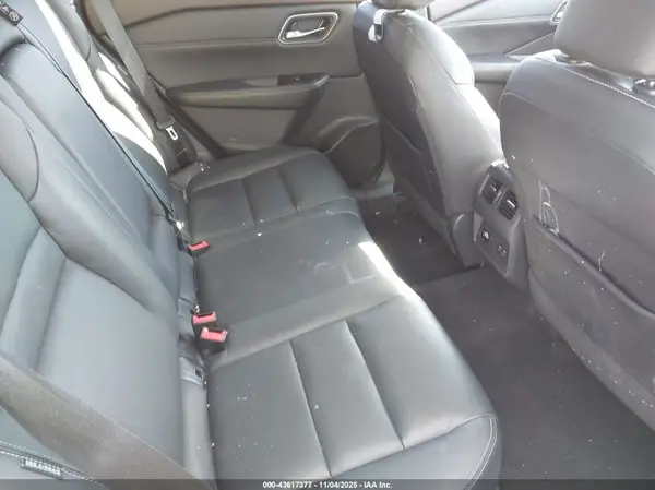 5N1AT3CB7MC773493 2021 NISSAN ROGUE - Image 8