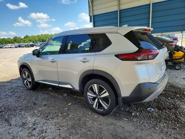 5N1AT3CB7MC810266 2021 NISSAN ROGUE - Image 2