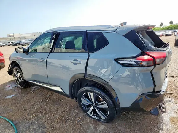 5N1AT3CB7MC843171 2021 NISSAN ROGUE - Image 2