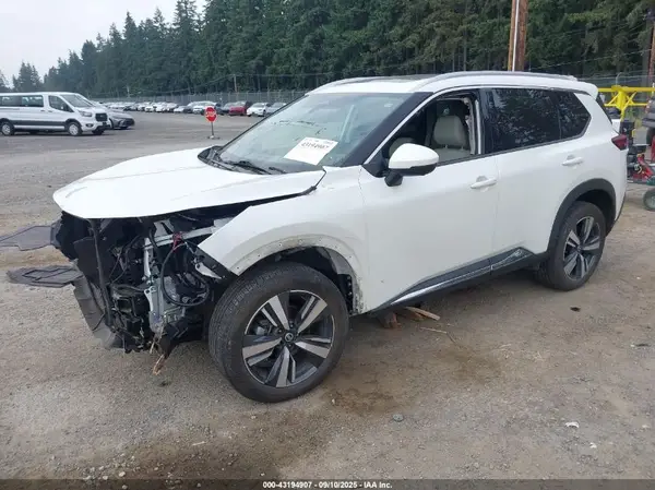 5N1AT3CB8MC671460 2021 NISSAN ROGUE - Image 2