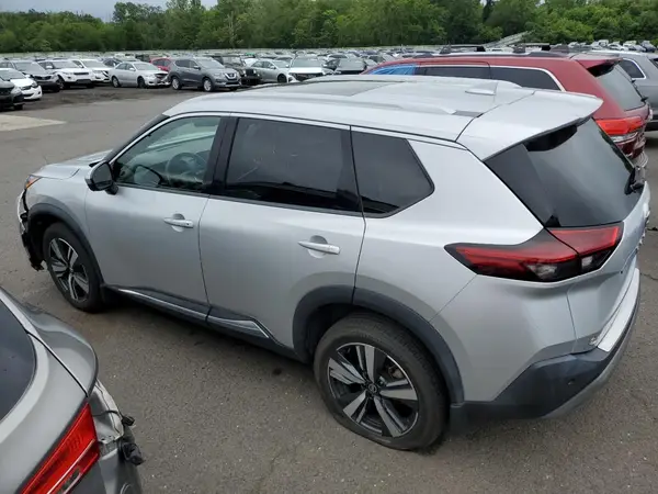 5N1AT3CB8MC763037 2021 NISSAN ROGUE - Image 2