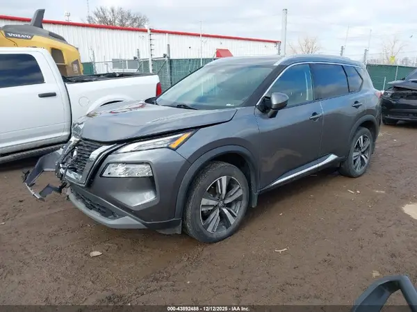 5N1AT3CB9MC844564 2021 NISSAN ROGUE - Image 2