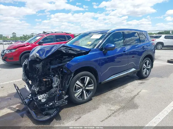 5N1AT3CBXMC697722 2021 NISSAN ROGUE - Image 2