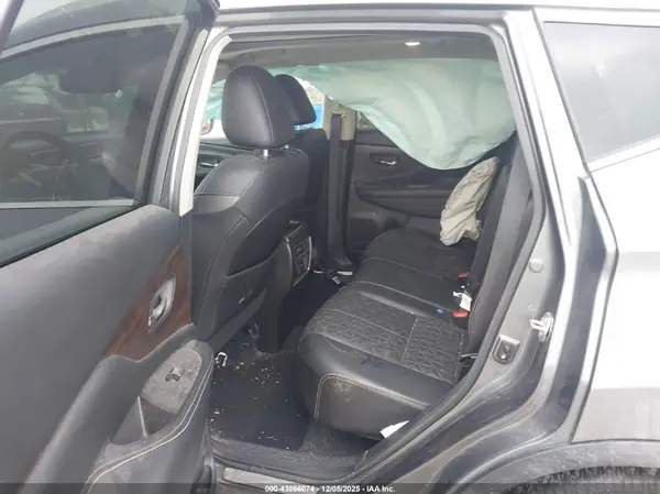 5N1AZ2DSXMC104044 2021 NISSAN MURANO - Image 8