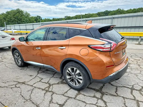 5N1AZ2MG0HN101143 2017 NISSAN MURANO - Image 2