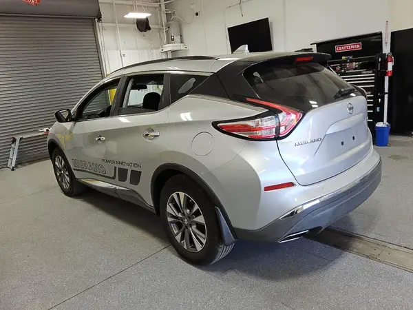 5N1AZ2MG0HN125734 2017 NISSAN MURANO - Image 2