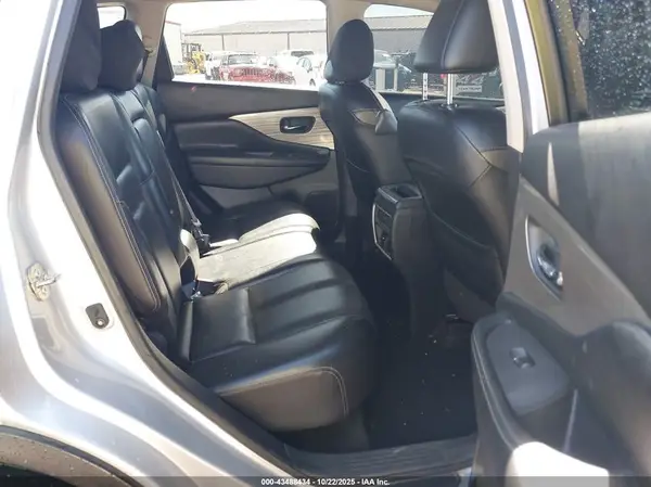 5N1AZ2MG0HN130402 2017 NISSAN MURANO - Image 8