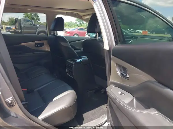 5N1AZ2MG0HN180989 2017 NISSAN MURANO - Image 8