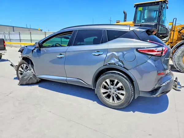 5N1AZ2MG0HN181558 2017 NISSAN MURANO - Image 2