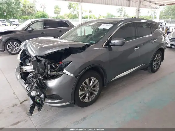 5N1AZ2MG0HN202702 2017 NISSAN MURANO - Image 2