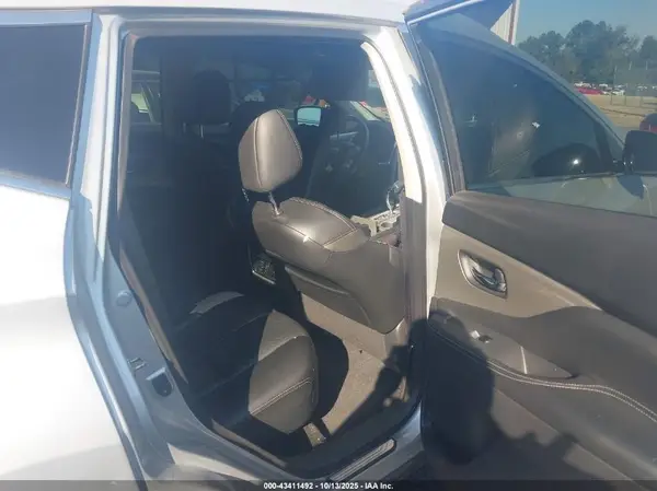 5N1AZ2MG1GN116734 2016 NISSAN MURANO - Image 8