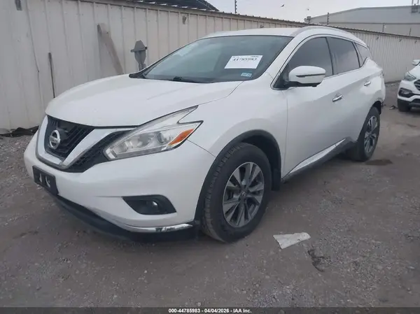 5N1AZ2MG1HN108926 2017 NISSAN MURANO - Image 2