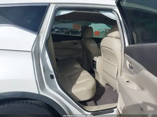 5N1AZ2MG1HN184906 2017 NISSAN MURANO - Image 8