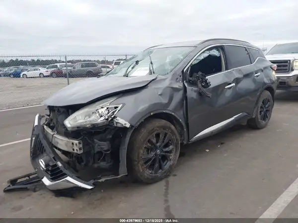 5N1AZ2MG1HN203700 2017 NISSAN MURANO - Image 2