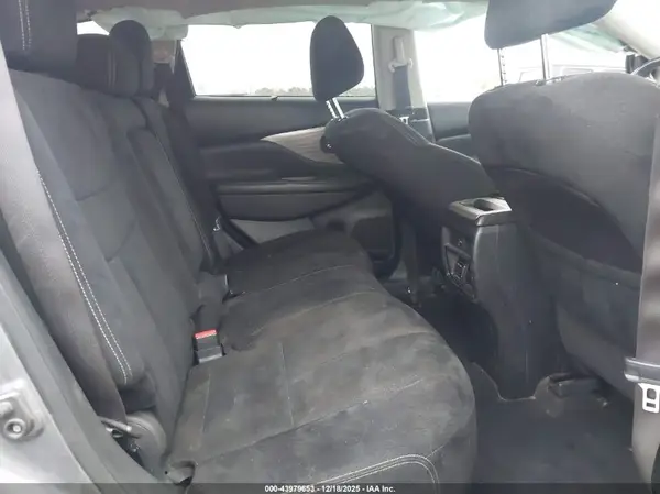 5N1AZ2MG1HN203700 2017 NISSAN MURANO - Image 8