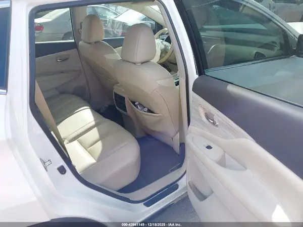 5N1AZ2MG1JN198861 2018 NISSAN MURANO - Image 8