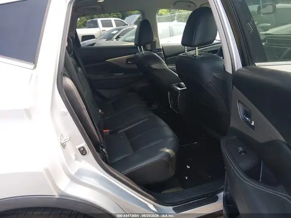 5N1AZ2MG1JN202097 2018 NISSAN MURANO - Image 8