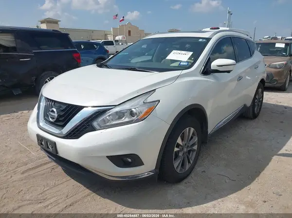 5N1AZ2MG2HN116873 2017 NISSAN MURANO - Image 2