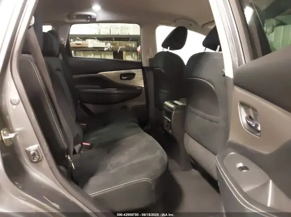 5N1AZ2MG2HN137884 2017 NISSAN MURANO - Image 8