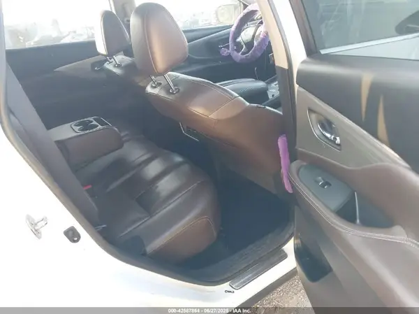 5N1AZ2MG2HN142423 2017 NISSAN MURANO - Image 8