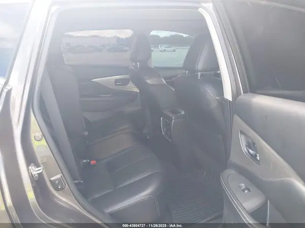 5N1AZ2MG2HN175910 2017 NISSAN MURANO - Image 8